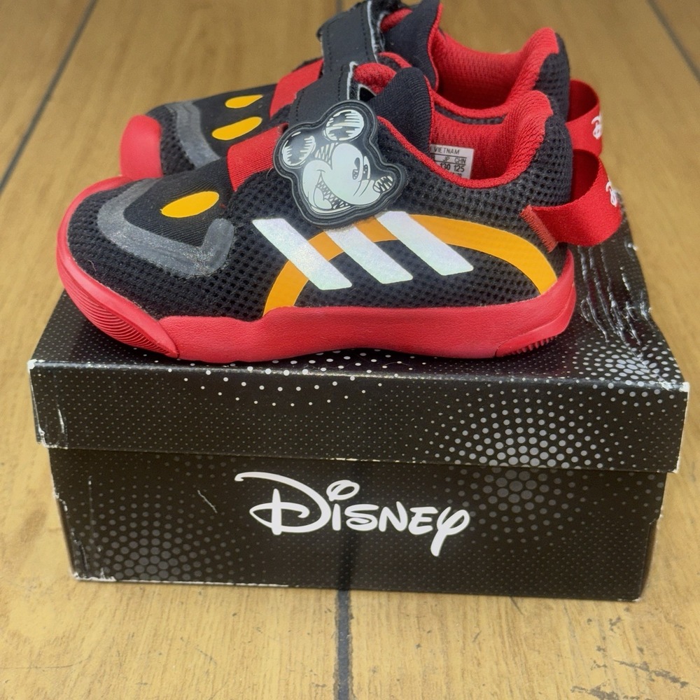 Adidas Toddler Disney Mickey Mouse Boys ActivePlay 1 Shoes Black Red Size 6K - Picture 16 of 16